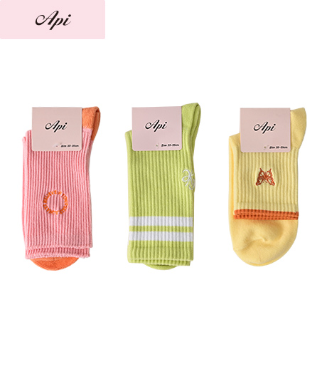 ～刺繍がポイントのソックスです～【Ａｐｉ】【トレンドスタイル】（１足物）レディースソックスカラー：各種サイズ：23～25ｃｍ商品番号：73-591-260-01～0473-591-261-01～04