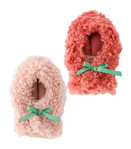 いちごぬいぐるみポンチョカラー:ピンクレッドサイズ:約縦13.5cm×横9cm商品番号:33-701-815-21~22