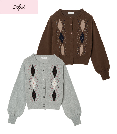 ~秋冬に着たいアーガイル柄はラメ糸でワンランク上の可愛さ~【Api】【トレンドスタイル】レディースニットカーディガンカラー:ブラウングレーサイズ:M・L商品番号:41-102-142-01~