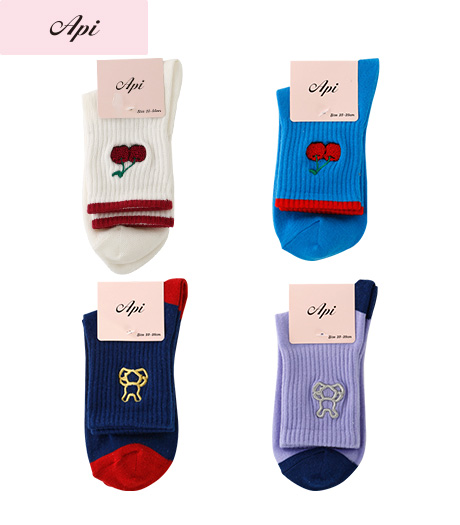 ～立体刺しゅうやサガラ刺しゅうがポイントのソックスです～【Ａｐｉ】【トレンドスタイル】（１足物）レディースソックスカラー：各種サイズ：23～25ｃｍ商品番号：73-591-300-01～0273-591-300-21～22