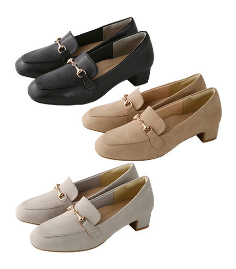 ~‘スキップ’したくなるような快適な履き心地。クッション性のある中敷きと、屈曲ソールで足の疲れを軽減できます。~レディース3.5cmヒール高ビット付パンプスカラー:ブラックベージュグレーサイズ:M・L商品番号:31-515-786-21~